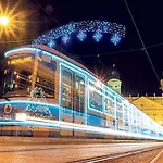 Kitty Downtown * דברצן