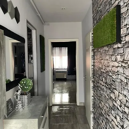 Kitty Downtown * Debrecín